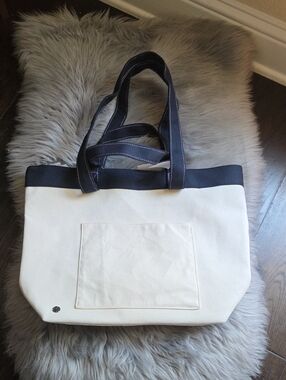 Nwt! Zella Travel Canvas In Tan Thread/cream